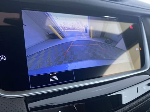 New 2025 Cadillac XT6 Luxury w/ LPO, Blue Accent Package AWD/4WD image 6