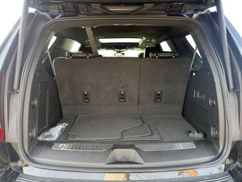 Used 2024 GMC Yukon Denali image 17