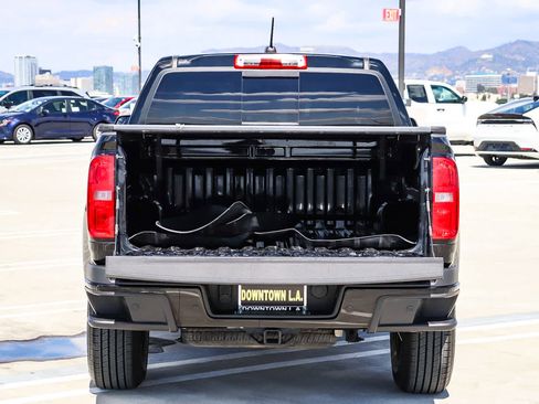 Used 2021 Chevrolet Colorado Z71 w/ Safety Package RWD image 28