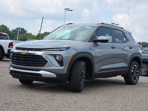New 2026 Chevrolet TrailBlazer LT w/ Convenience Package AWD/4WD image 15