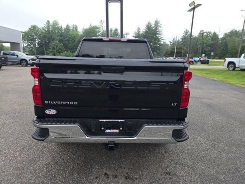 Used 2024 Chevrolet Silverado 1500 LT AWD/4WD image 11