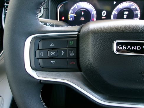 New 2026 Jeep Grand Wagoneer 4WD image 10