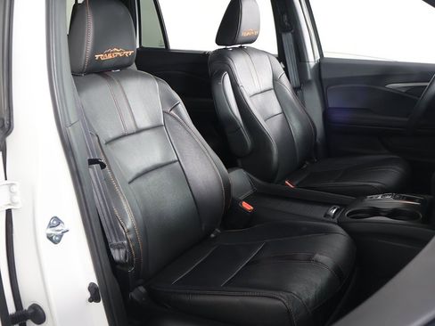 Used 2022 Honda Pilot TrailSport image 33