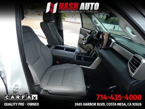 Used 2024 Toyota Tundra Limited w/ TRD Off-Road Package AWD/4WD image 31