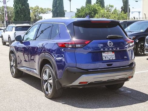 Used 2023 Nissan Rogue SL w/ SL Premium Package FWD image 8