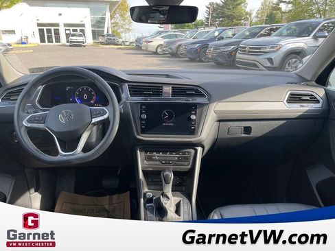Certified 2023 Volkswagen Tiguan SE AWD/4WD image 12