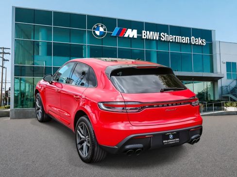 Used 2024 Porsche Macan Turbo AWD/4WD image 6