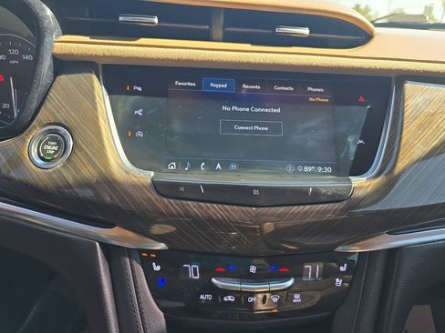 Used 2020 Cadillac XT6 Premium Luxury w/ Platinum Package AWD/4WD image 36