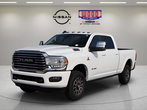 Used 2024 RAM 3500 Limited AWD/4WD image 8
