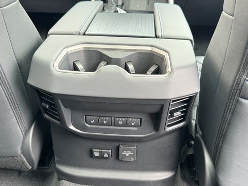 New 2026 Toyota Tundra Platinum AWD/4WD image 7