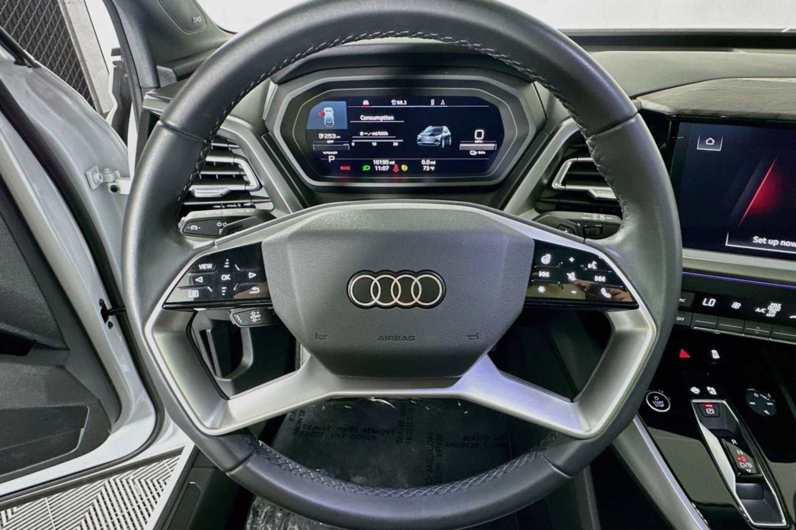 Used 2023 Audi Q4 e-tron Premium Plus w/ Premium Plus AWD/4WD image 19