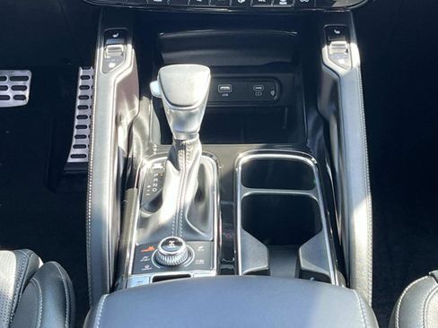 Used 2025 Kia Telluride SX X-Line AWD/4WD image 13