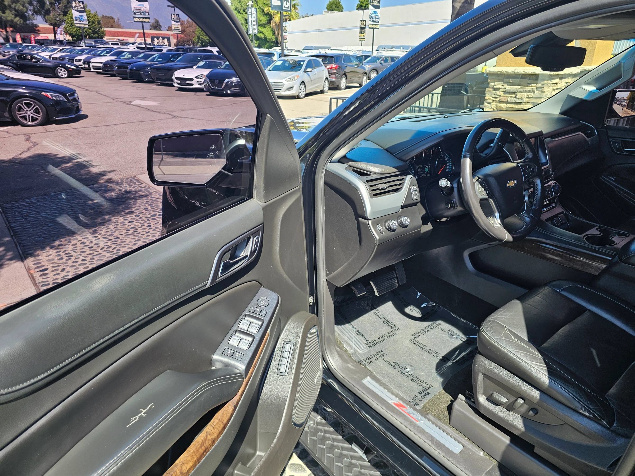 Used 2018 Chevrolet Tahoe LT AWD/4WD image 9