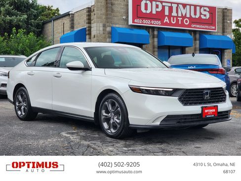 Used 2024 Honda Accord EX image 1