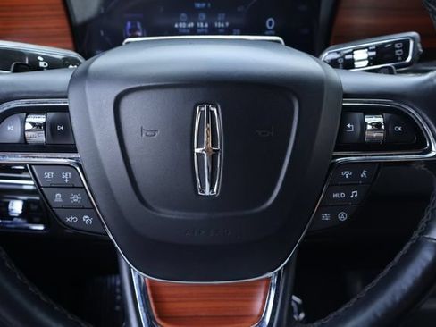 Used 2024 Lincoln Navigator Reserve AWD/4WD image 24
