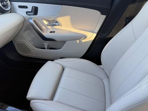 Used 2023 Mercedes-Benz CLA 250 4MATIC w/ Premium Package image 20