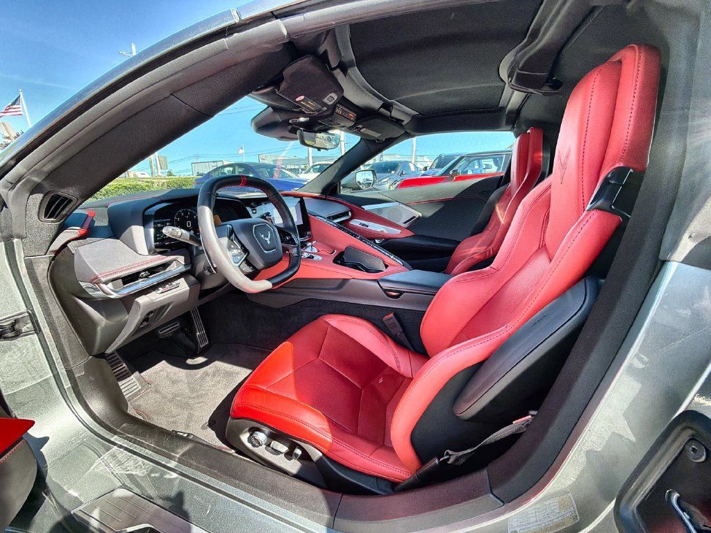 Used 2024 Chevrolet Corvette Stingray Preferred Cpe w/ 2LT RWD image 10