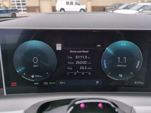 Used 2025 Hyundai Tucson Limited w/ Tow & Go Package AWD/4WD image 24