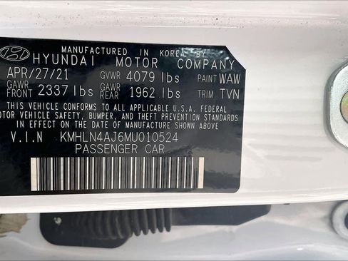 Certified 2021 Hyundai Elantra Limited w/ Cargo Package image 34