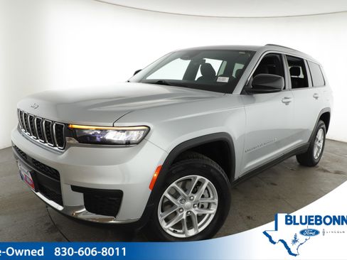 Used 2025 Jeep Grand Cherokee L Laredo w/ Luxury Tech Group I RWD image 1