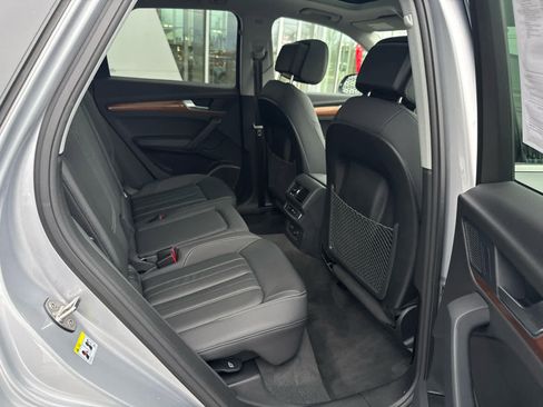 Used 2023 Audi Q5 2.0T Premium Plus w/ Premium Plus Package AWD/4WD image 23