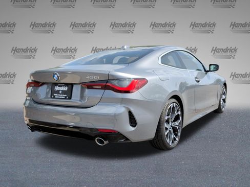 Used 2025 BMW 430i Coupe w/ Convenience Package RWD image 7
