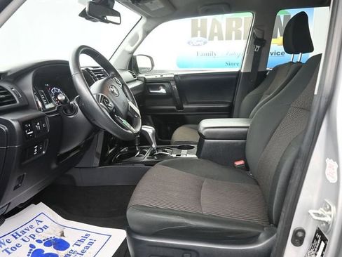 Used 2024 Toyota 4Runner TRD Off-Road image 12