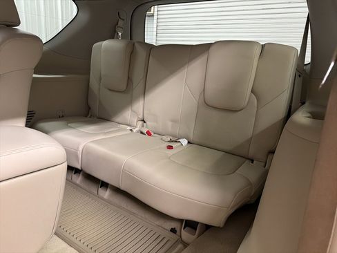 Used 2016 INFINITI QX80 Luxe w/ 22" Wheel Package image 40