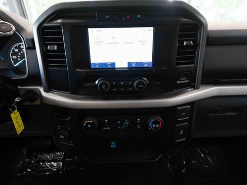 Used 2022 Ford F150 XLT AWD/4WD image 17