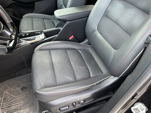 Used 2022 Chevrolet TrailBlazer RS FWD image 10