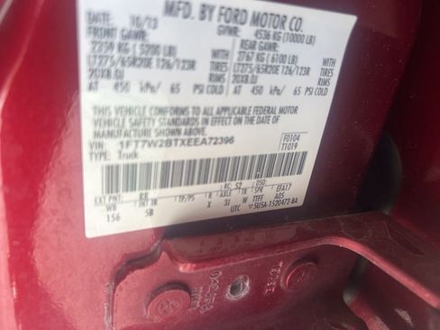 Used 2014 Ford F250 Lariat w/ Lariat Interior Package image 26