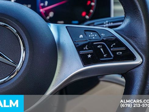 Used 2025 Mercedes-Benz C 300 C 300 image 29