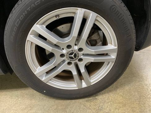 Used 2022 Mercedes-Benz GLB 250 image 5