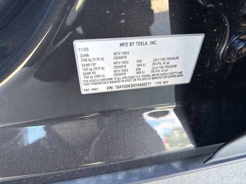 Used 2026 Tesla Model Y 2WD image 10