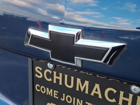 Used 2023 Chevrolet Equinox RS image 39