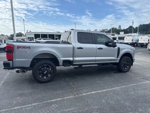 Used 2024 Ford F250 XL w/ STX Appearance Package AWD/4WD image 2