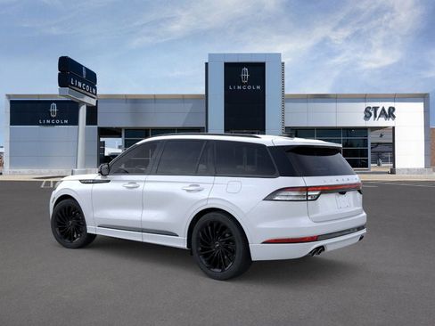 New 2025 Lincoln Aviator Reserve w/ Jet Appearance Package image 4