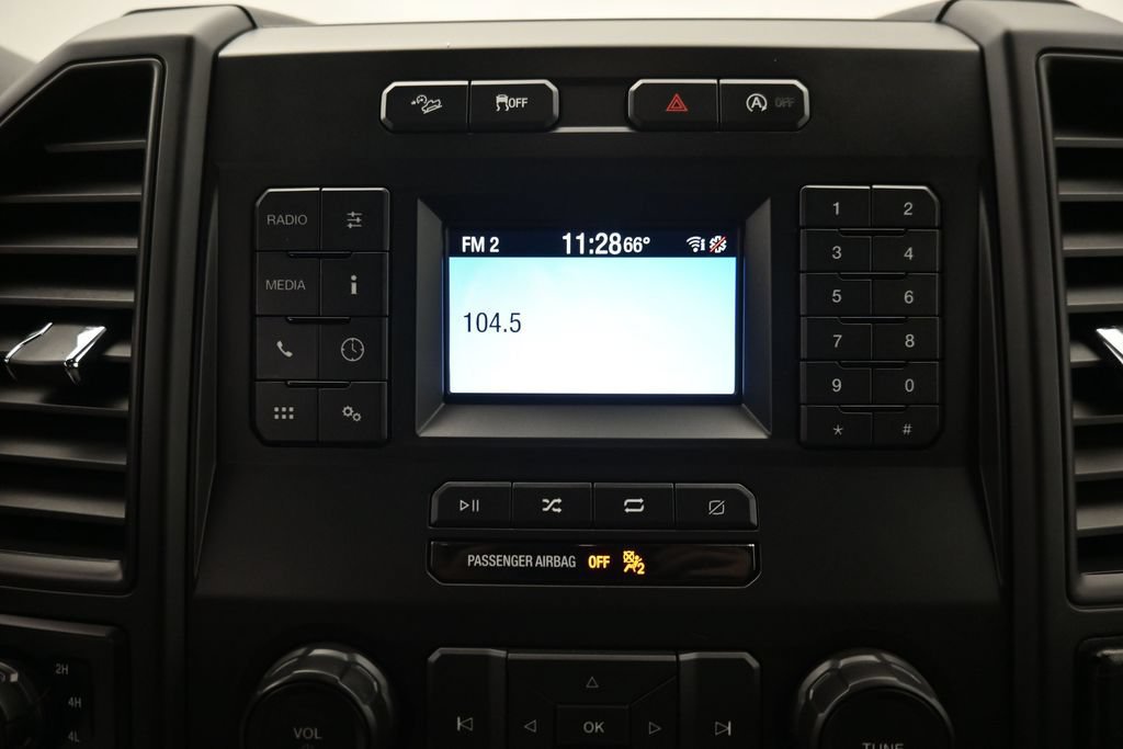 Used 2018 Ford F150 XL w/ Equipment Group 101A Mid AWD/4WD image 13