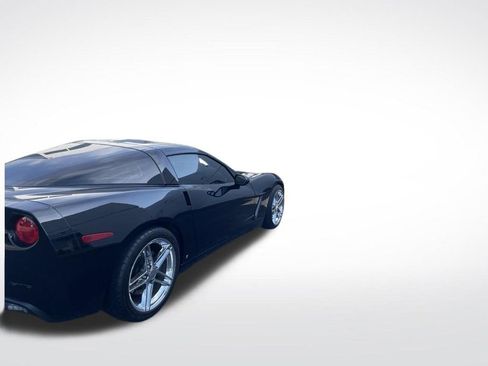 Used 2008 Chevrolet Corvette Coupe w/ Preferred Equipment Group RWD image 2