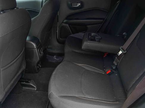 Used 2019 Jeep Compass Sport AWD/4WD image 13