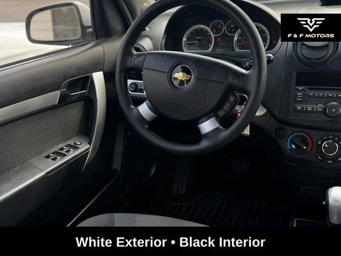 Used 2011 Chevrolet Aveo LT w/ Power and Convenience Package FWD image 11