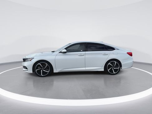 Used 2020 Honda Accord Sport image 5