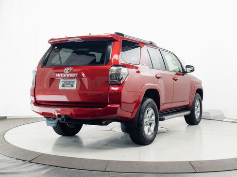 Certified 2022 Toyota 4Runner SR5 Premium w/ Moonroof Package AWD/4WD image 12