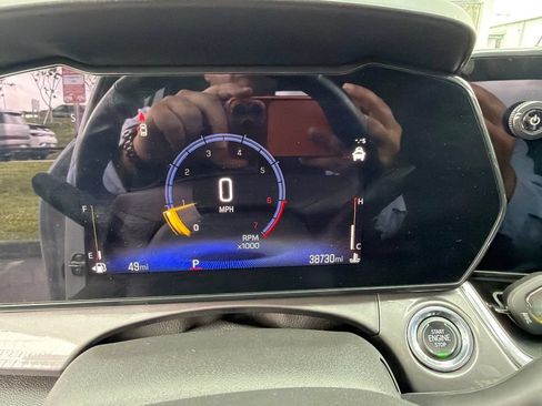 Used 2025 Chevrolet Trax ACTIV FWD image 11