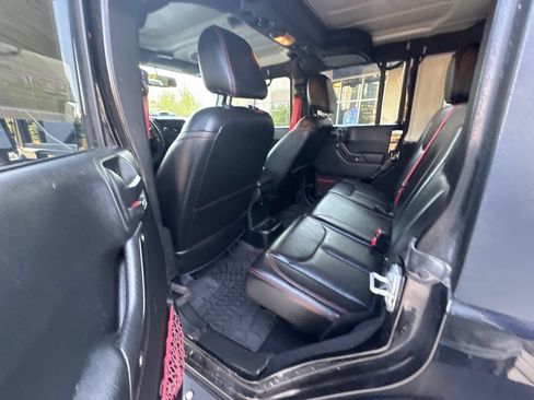 Used 2018 Jeep Wrangler Unlimited Rubicon AWD/4WD image 20