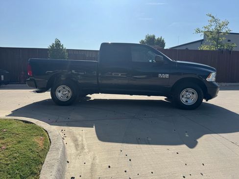 Used 2017 RAM 1500 Tradesman w/ Popular Equipment Group AWD/4WD image 2