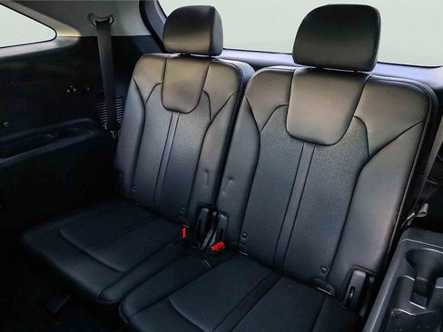Certified 2023 Kia Sorento S w/ Panoramic Sunroof Package AWD/4WD image 21