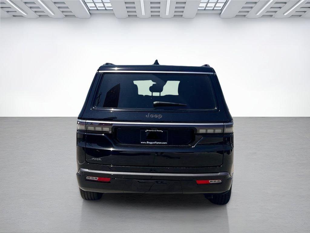 New 2026 Jeep Grand Wagoneer 4WD image 4