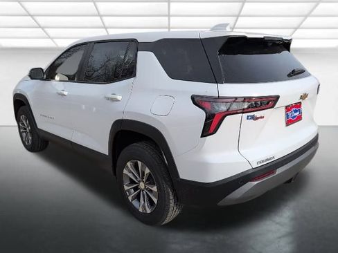 New 2026 Chevrolet Equinox LT w/ Safety and Technology Package image 2