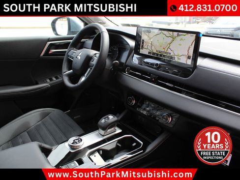 New 2026 Mitsubishi Outlander SE image 11